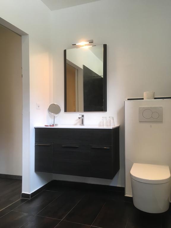 Roemerhof - Hotel With Self Check-In Brigerbad Esterno foto